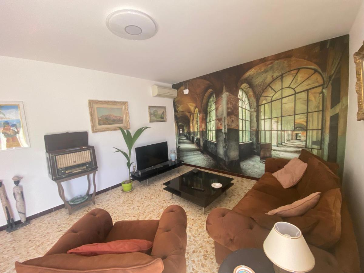 Haut De Villa Avec Terrasse Privative Jardin Et Parking Tout Pres Des Plages Тулон Екстериор снимка