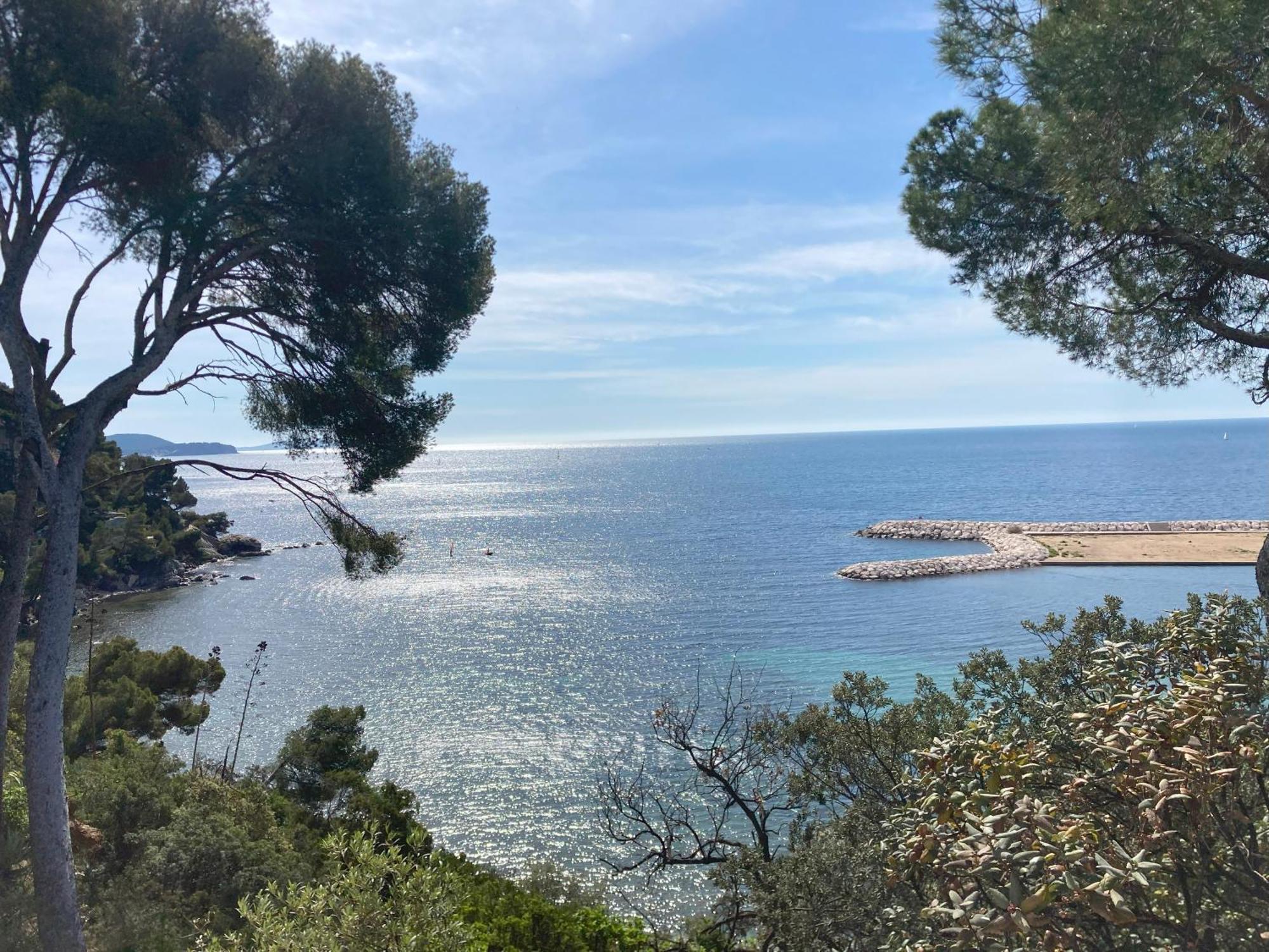 Haut De Villa Avec Terrasse Privative Jardin Et Parking Tout Pres Des Plages Тулон Екстериор снимка