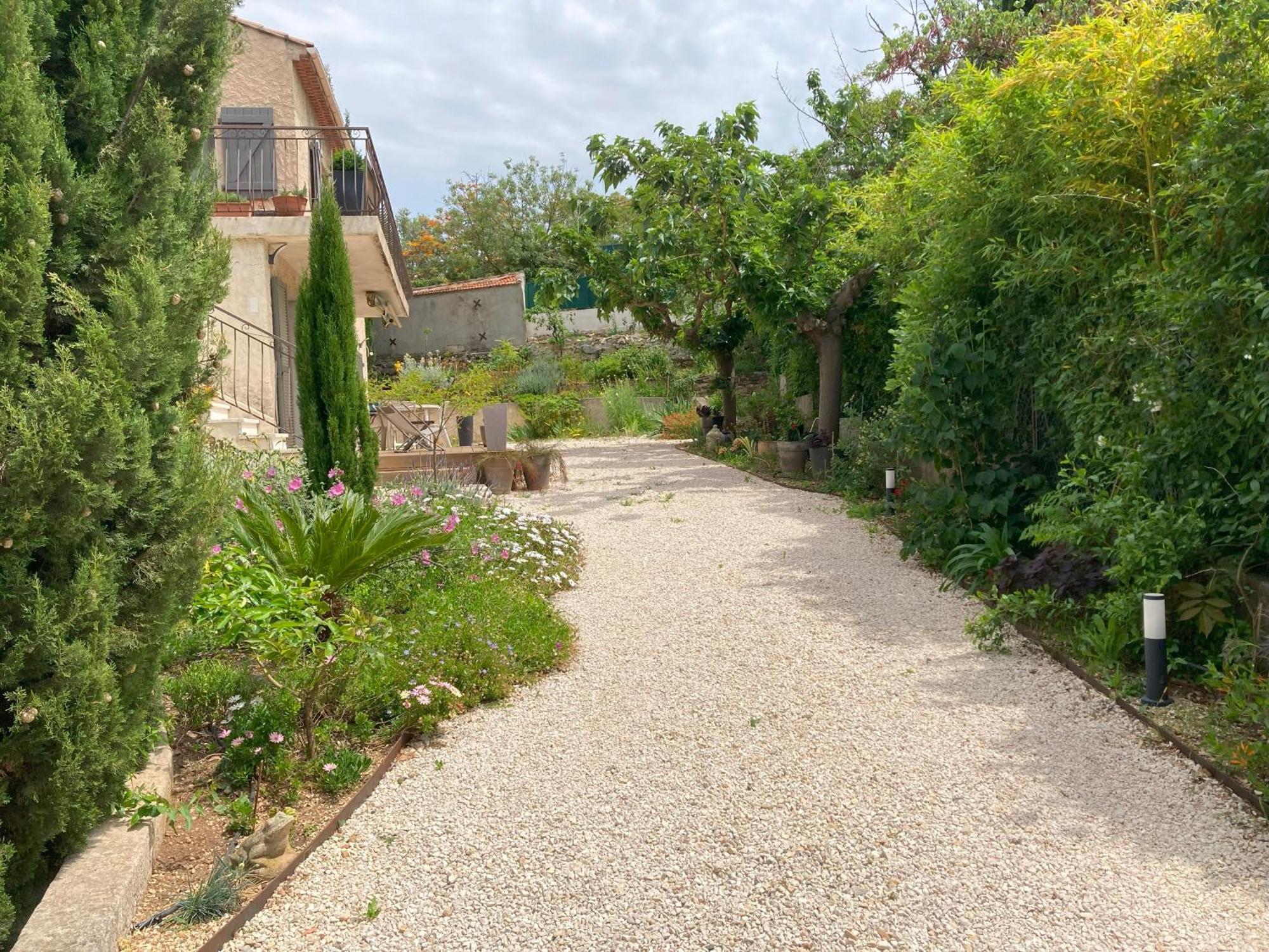 Haut De Villa Avec Terrasse Privative Jardin Et Parking Tout Pres Des Plages Тулон Екстериор снимка
